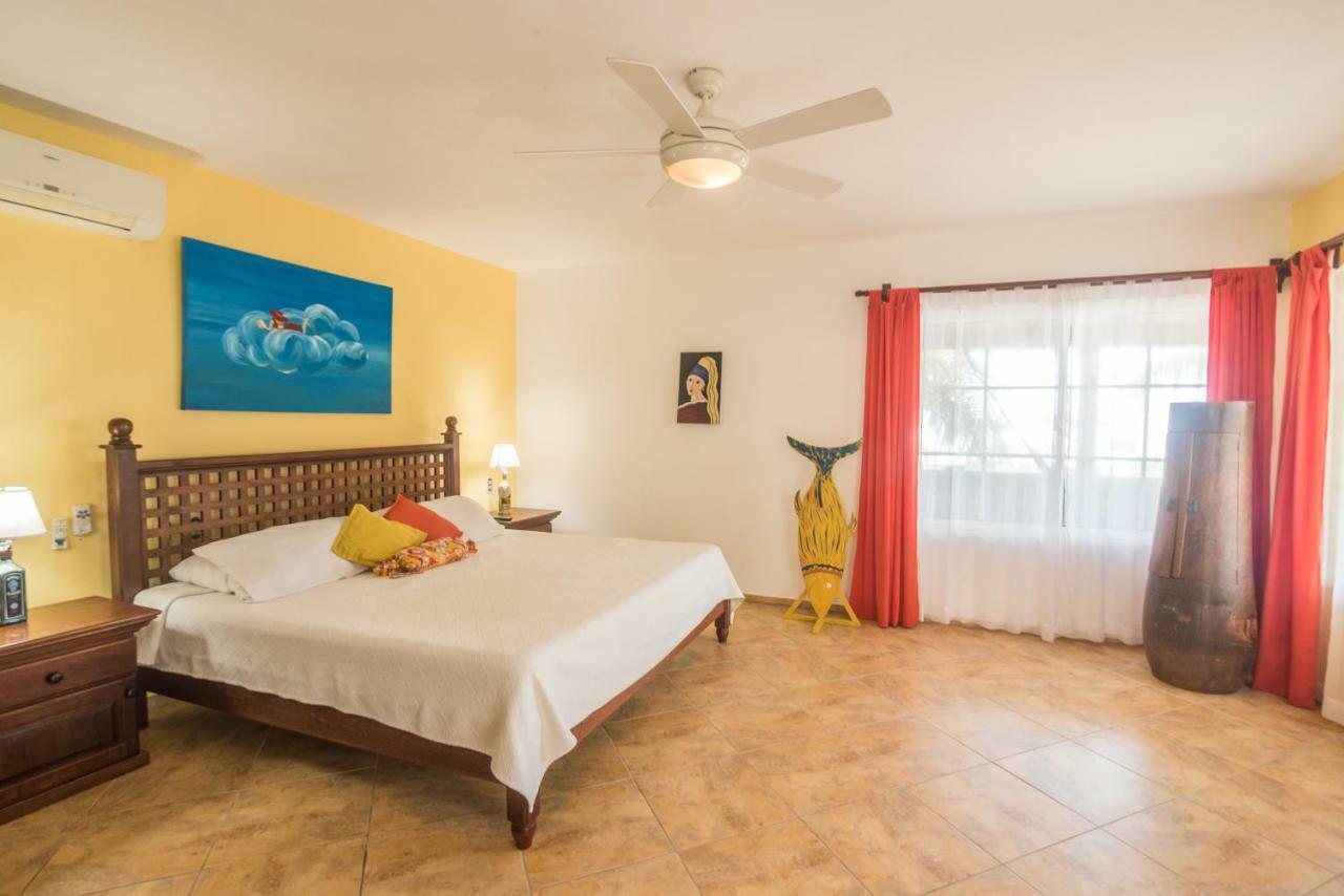 Wikkid Resort Dixon Cove Εξωτερικό φωτογραφία